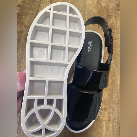 Melissa platform wedges sandals - Picture 3 of 3